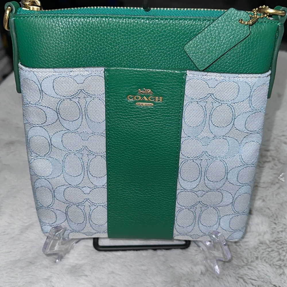 Coach Kitt Messenger bag NWOT